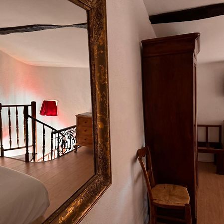Hotel-Restaurant Le Moulin De La Camandoule Fayence Buitenkant foto